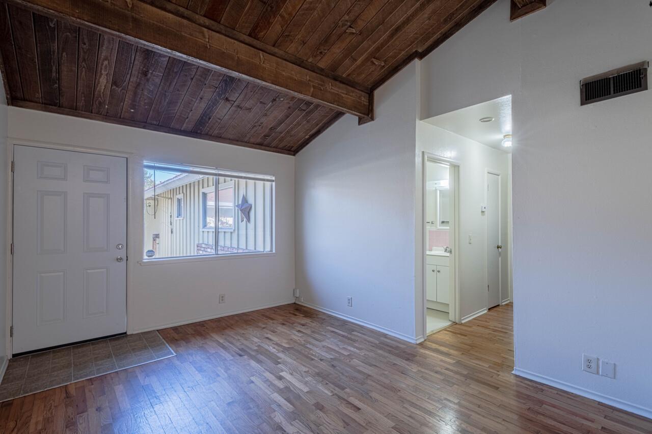 Detail Gallery Image 5 of 23 For 1113 Mcclellan Ave, Monterey,  CA 93940 - – Beds | – Baths