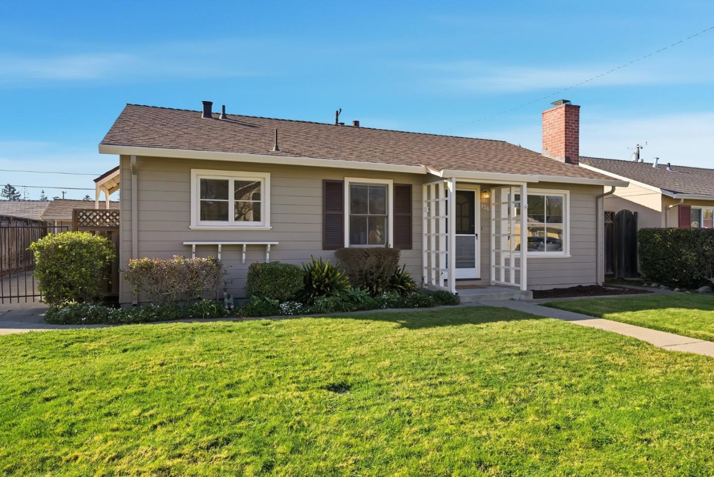 Detail Gallery Image 2 of 31 For 920 Blossom Dr, Santa Clara,  CA 95050 - 3 Beds | 1 Baths