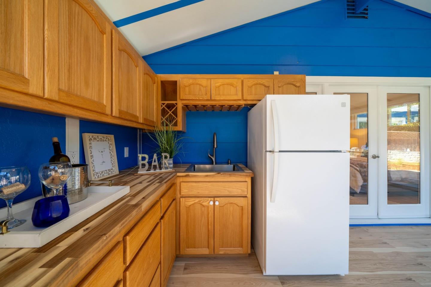 Detail Gallery Image 18 of 31 For 1009 Sir Francis Ave, Capitola,  CA 95010 - 3 Beds | 2 Baths