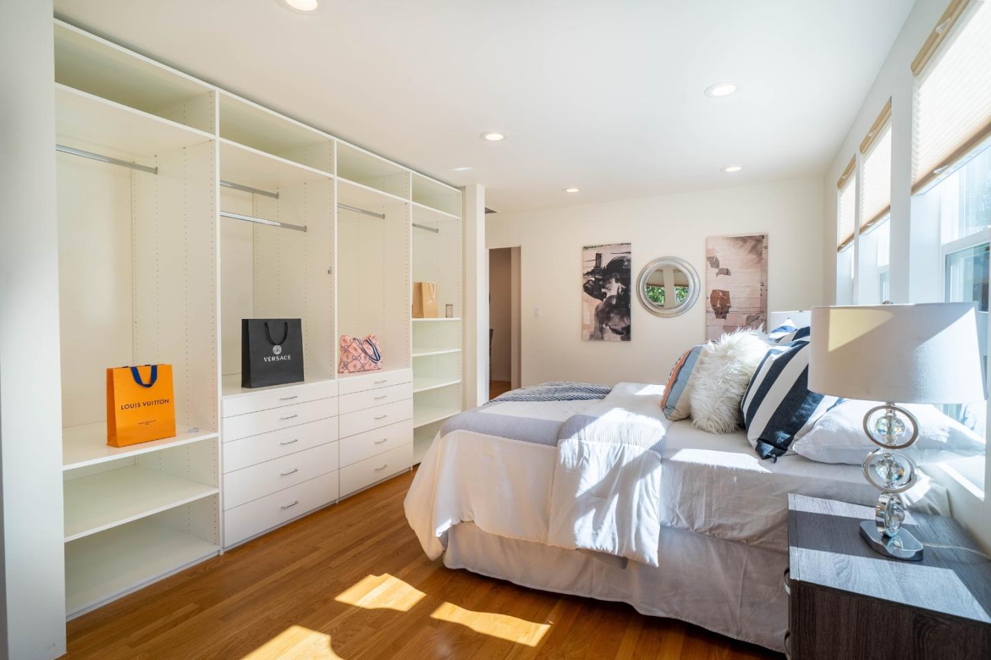 Detail Gallery Image 19 of 31 For 1009 Sir Francis Ave, Capitola,  CA 95010 - 3 Beds | 2 Baths