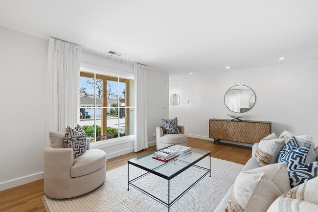 Detail Gallery Image 15 of 39 For 1316 Rosewood Ave, San Carlos,  CA 94070 - 3 Beds | 2 Baths