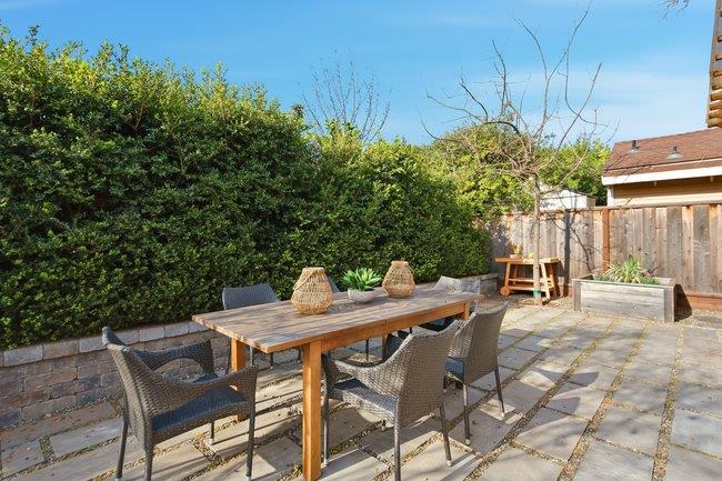 Detail Gallery Image 22 of 39 For 1316 Rosewood Ave, San Carlos,  CA 94070 - 3 Beds | 2 Baths