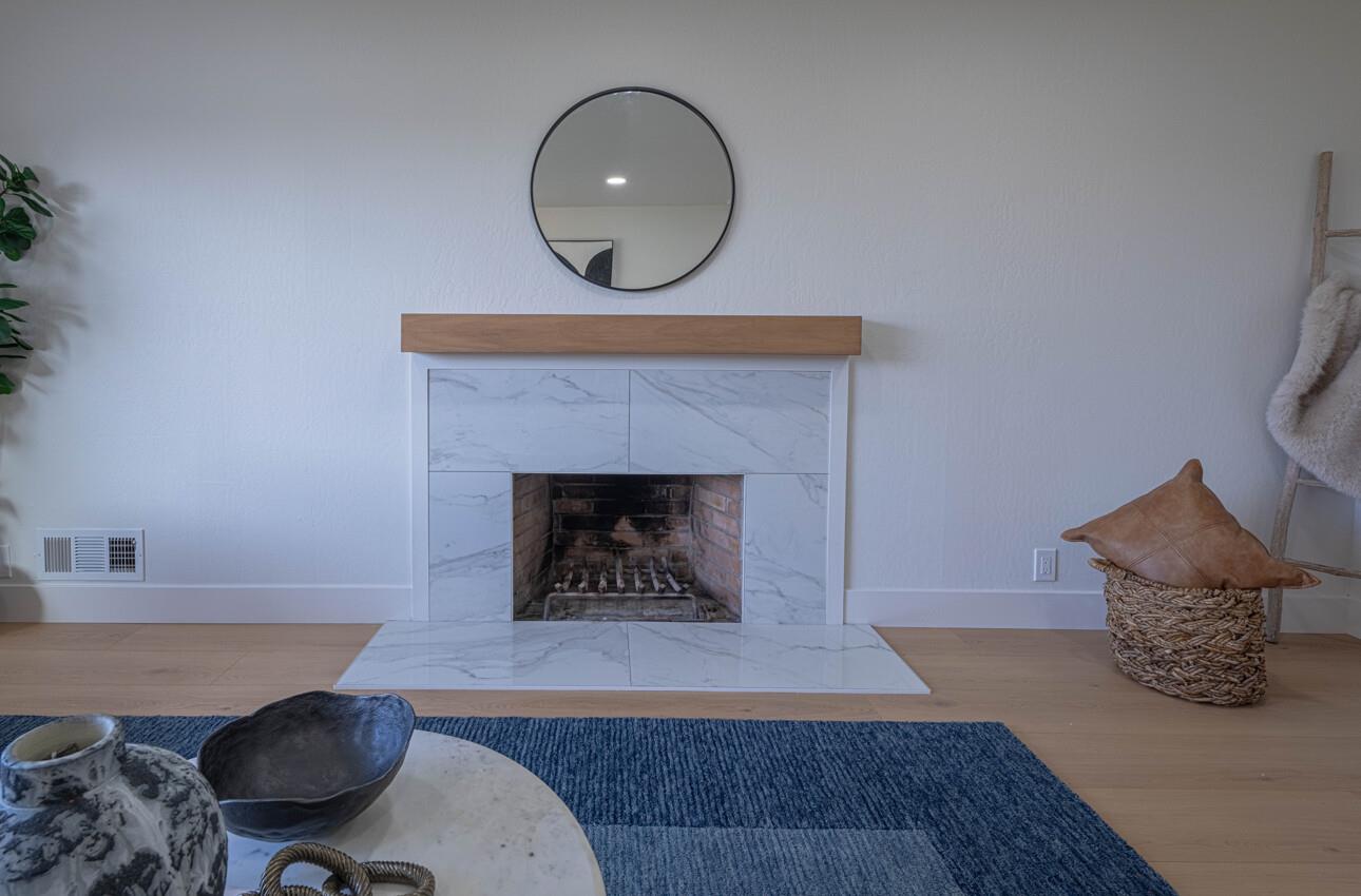 Detail Gallery Image 6 of 26 For 961 Loyola Dr, Salinas,  CA 93901 - 3 Beds | 2 Baths