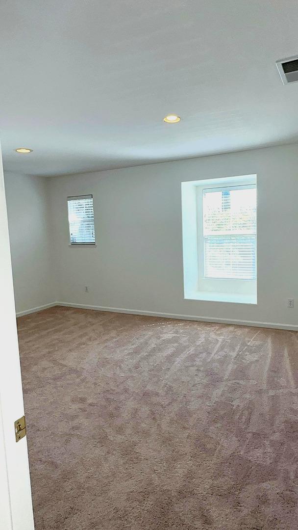 Detail Gallery Image 15 of 24 For 2753 Whitney Dr, Fairfield,  CA 94533 - 4 Beds | 2/1 Baths