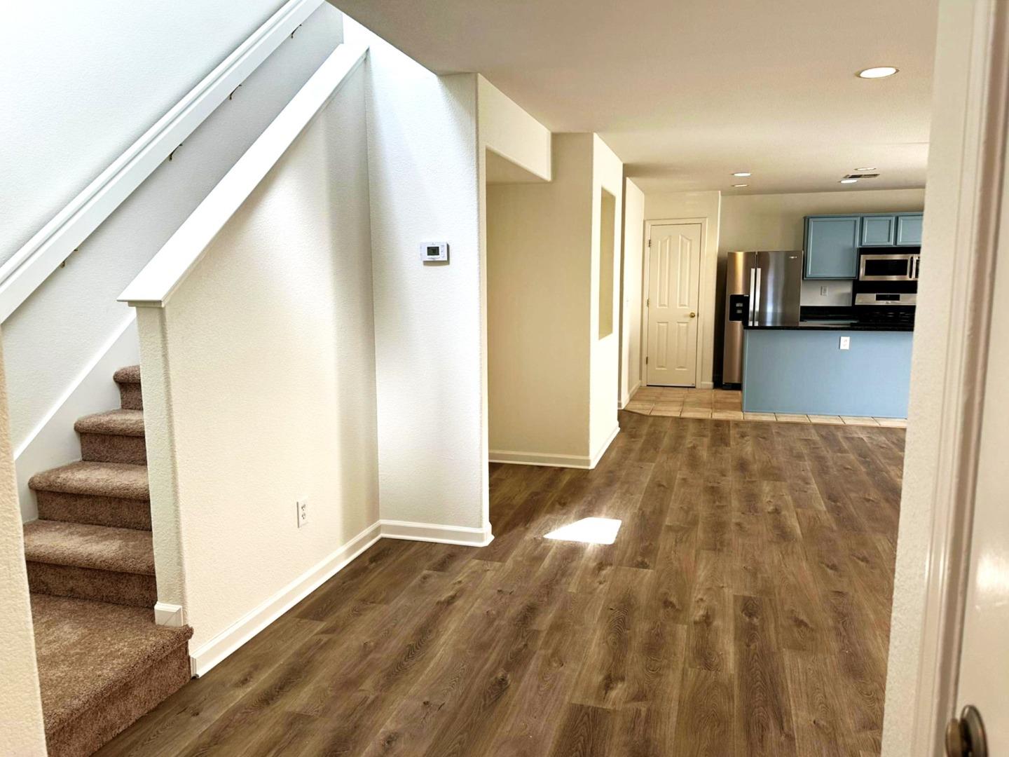 Detail Gallery Image 6 of 24 For 2753 Whitney Dr, Fairfield,  CA 94533 - 4 Beds | 2/1 Baths