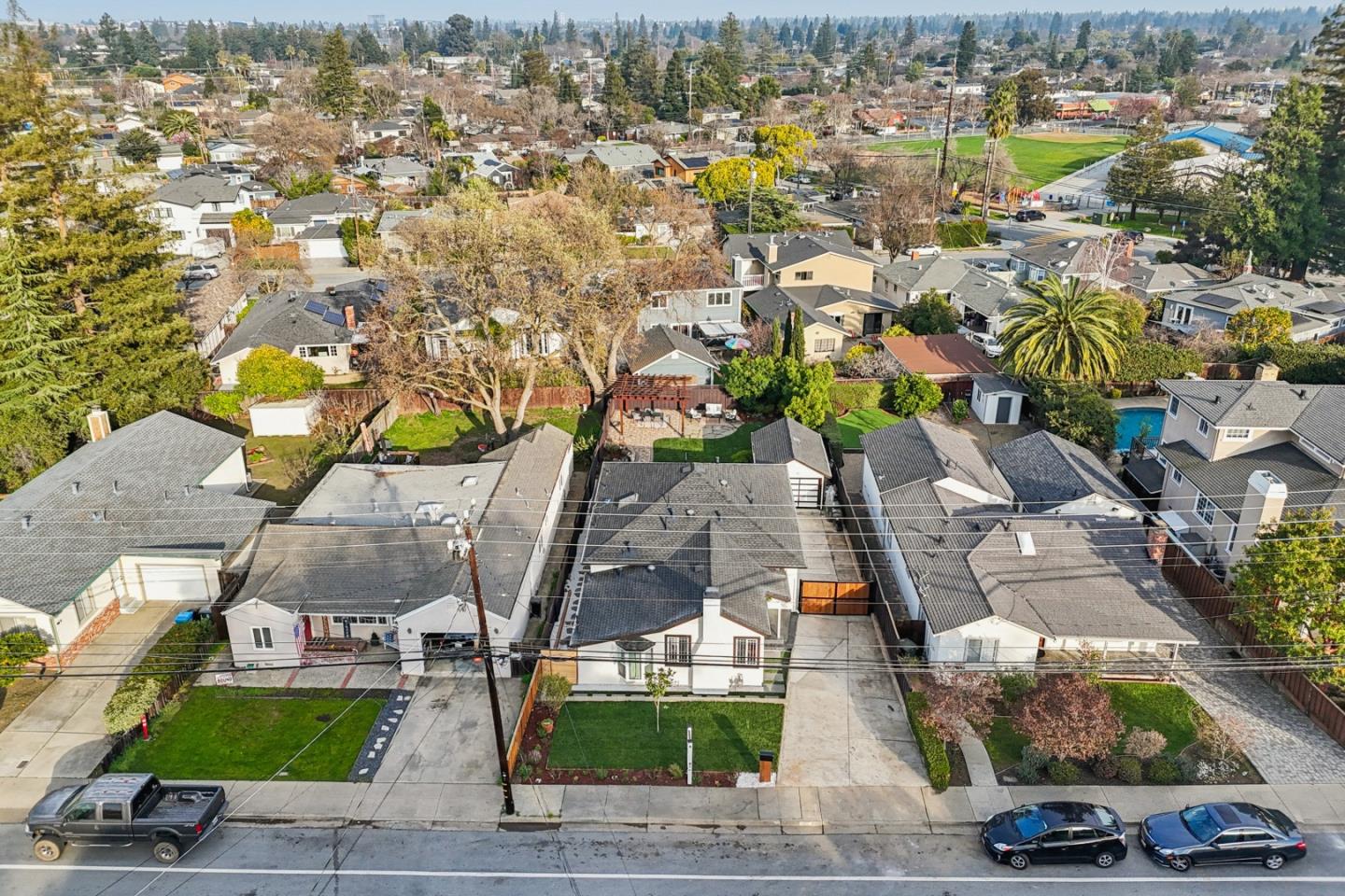 Detail Gallery Image 50 of 52 For 725 Alameda De Las Pulgas, Redwood City,  CA 94061 - 3 Beds | 3 Baths