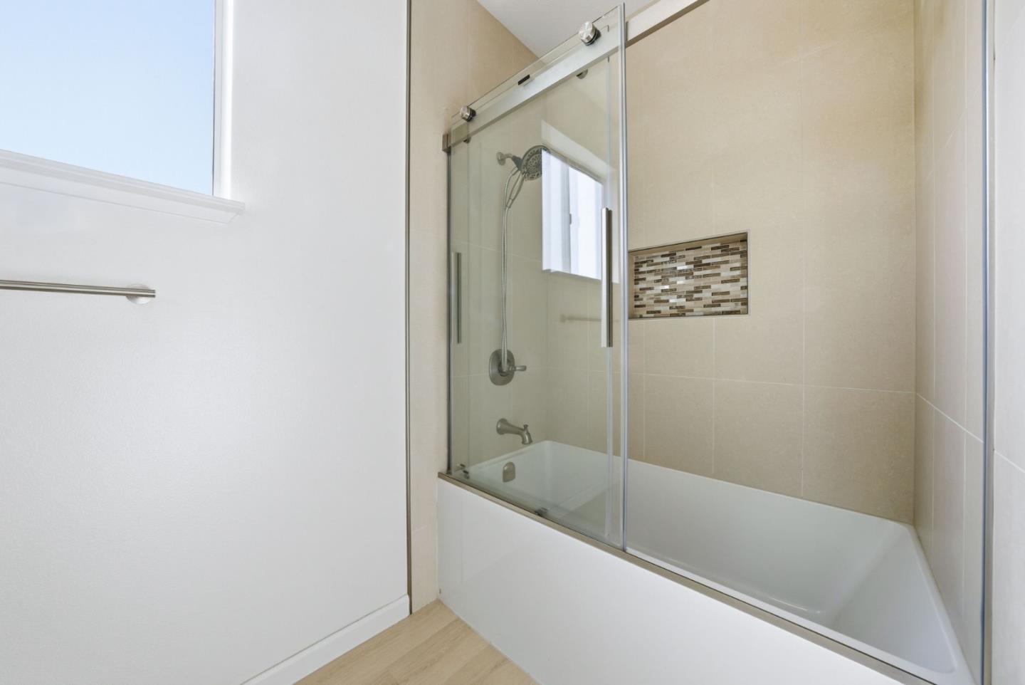Detail Gallery Image 17 of 37 For 607 Arcadia Ter #204,  Sunnyvale,  CA 94085 - 3 Beds | 2 Baths
