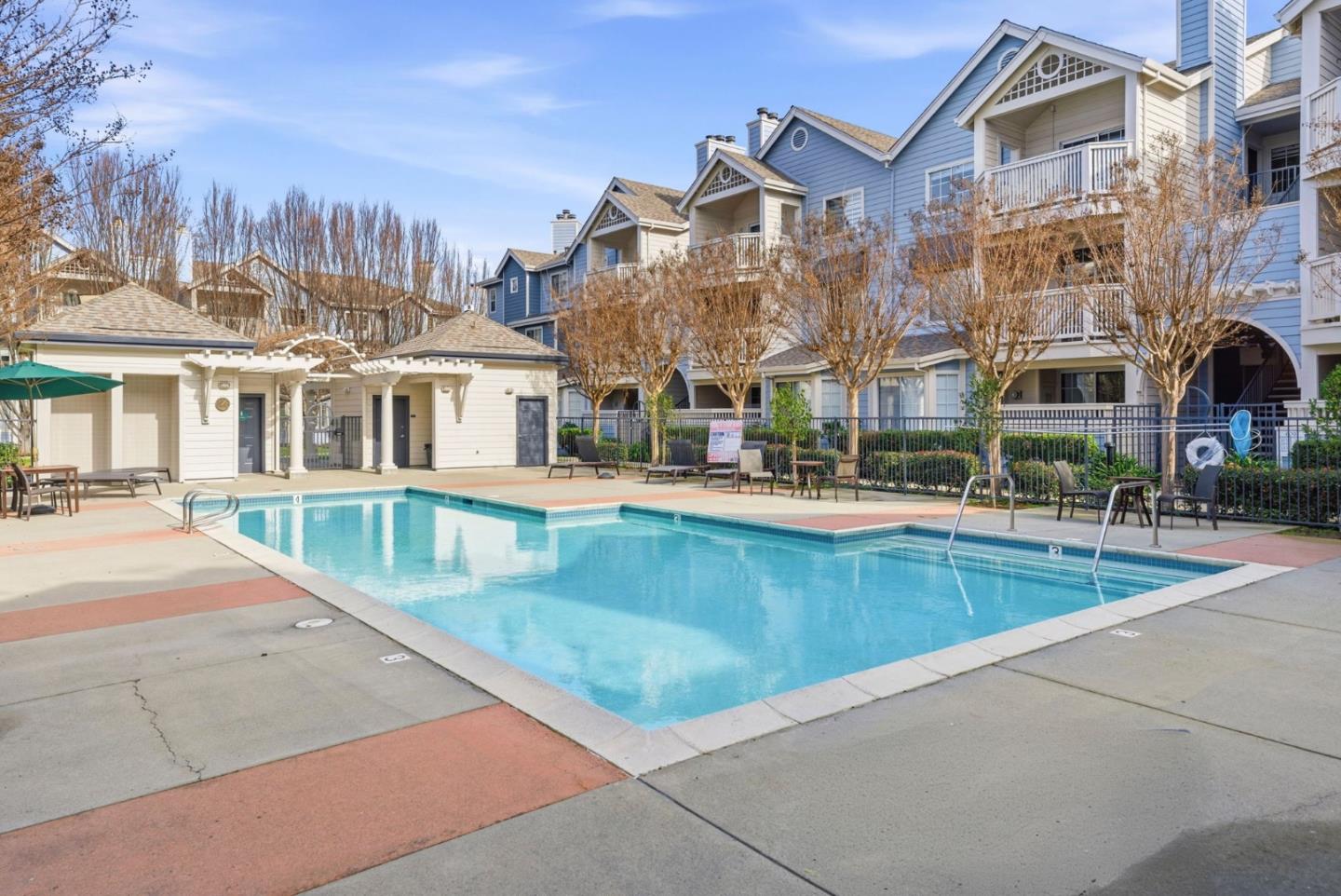 Detail Gallery Image 28 of 37 For 607 Arcadia Ter #204,  Sunnyvale,  CA 94085 - 3 Beds | 2 Baths