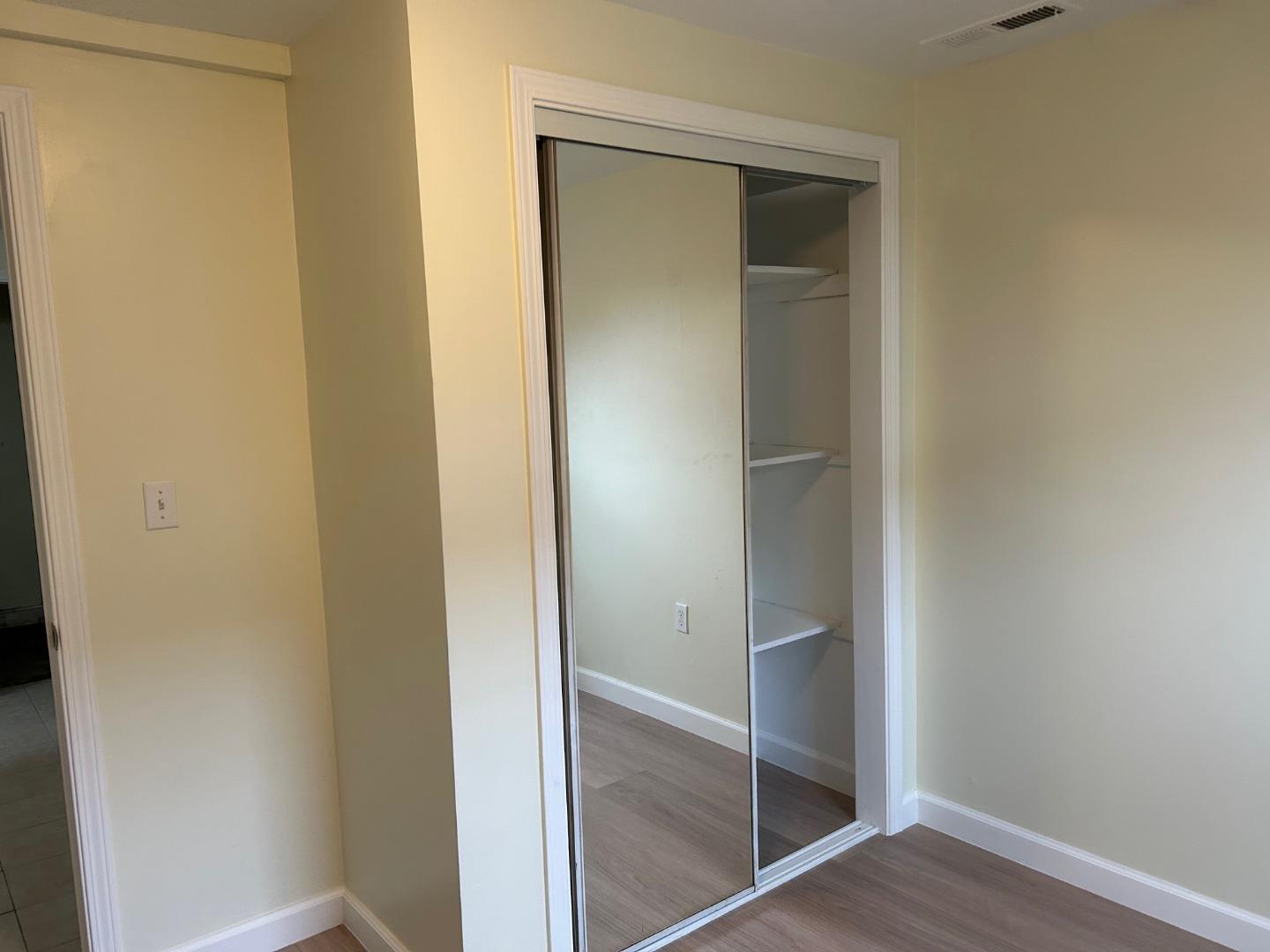 Detail Gallery Image 6 of 7 For 339 Second, South San Francisco,  CA 94080 - 2 Beds | 2 Baths