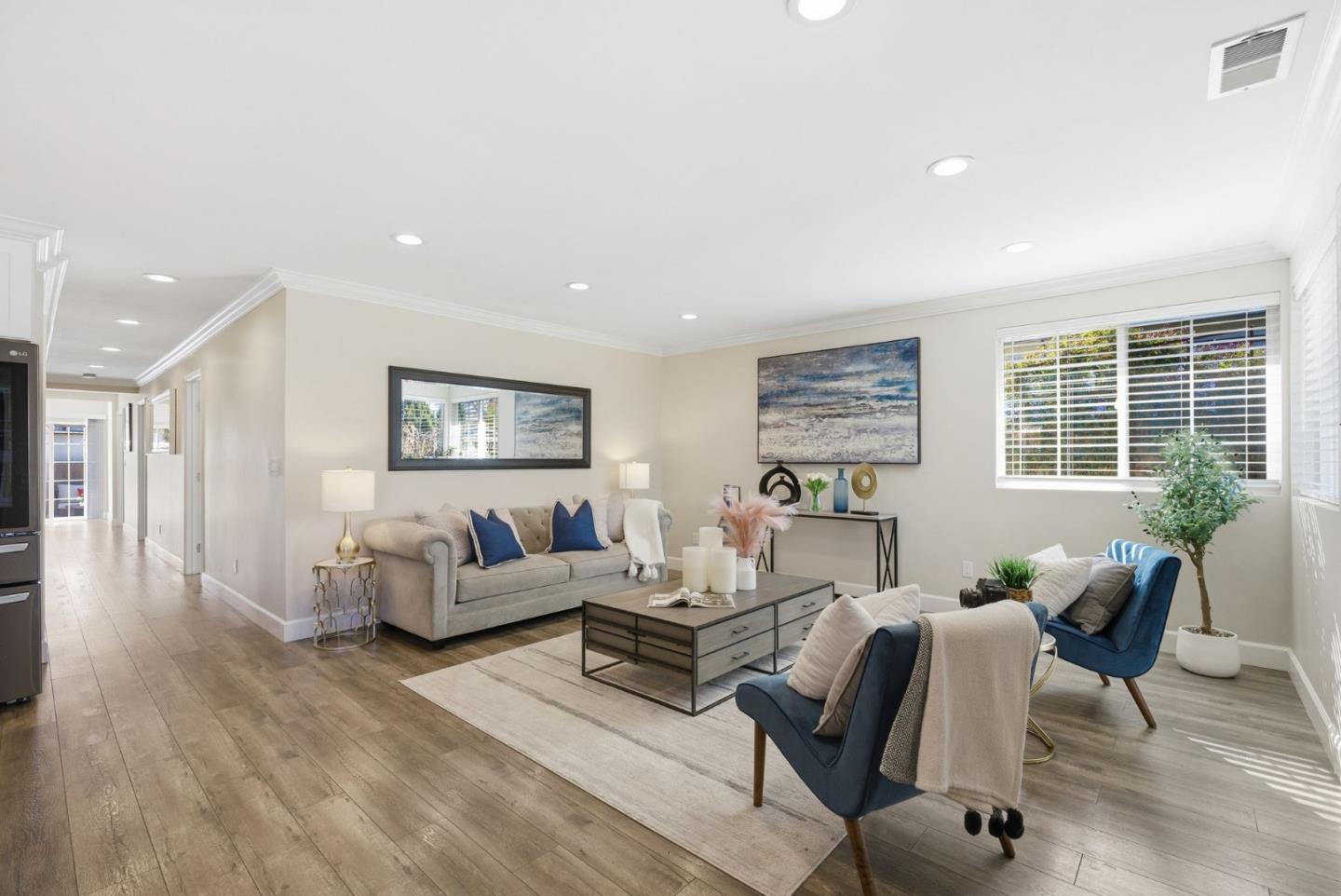 Detail Gallery Image 14 of 49 For 2212 Dumbarton Ave, East Palo Alto,  CA 94303 - 4 Beds | 3 Baths