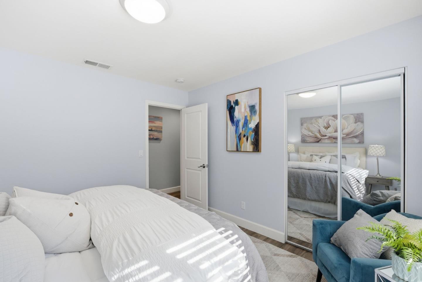 Detail Gallery Image 20 of 49 For 2212 Dumbarton Ave, East Palo Alto,  CA 94303 - 4 Beds | 3 Baths