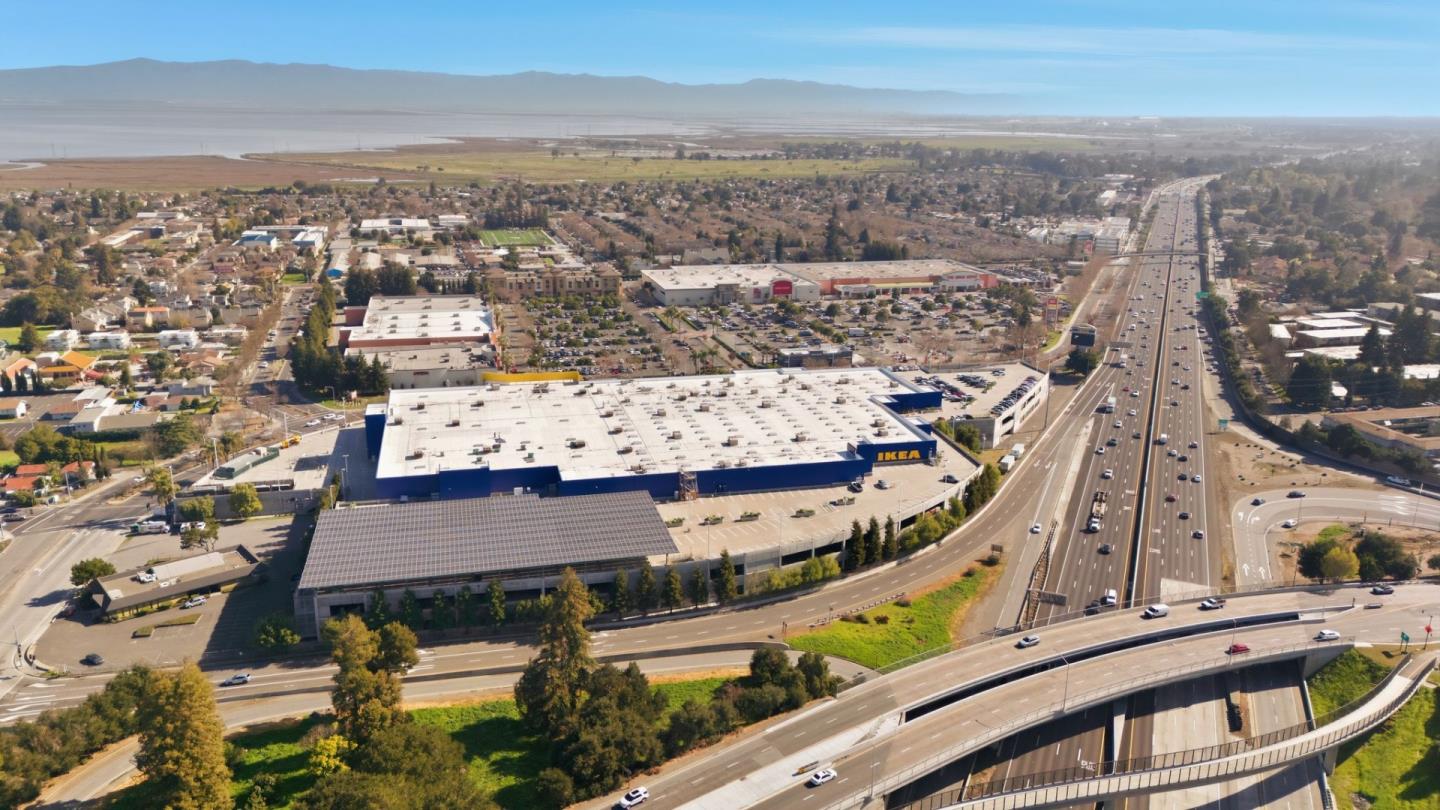 Detail Gallery Image 47 of 49 For 2212 Dumbarton Ave, East Palo Alto,  CA 94303 - 4 Beds | 3 Baths