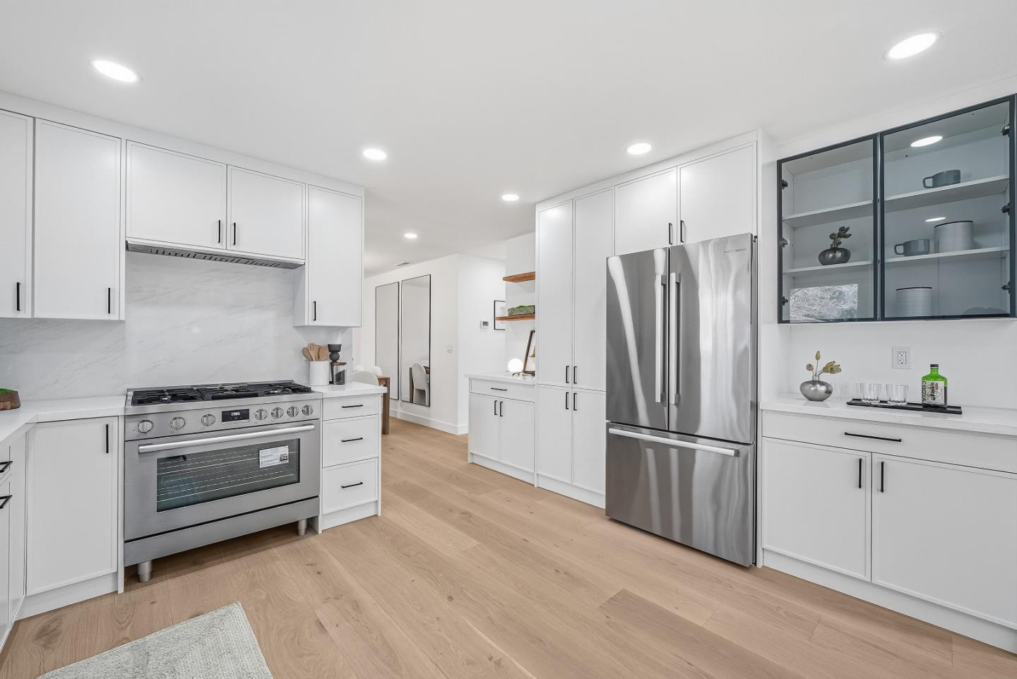 Detail Gallery Image 11 of 49 For 2243 Emmett Ct, Santa Clara,  CA 95051 - 4 Beds | 3 Baths