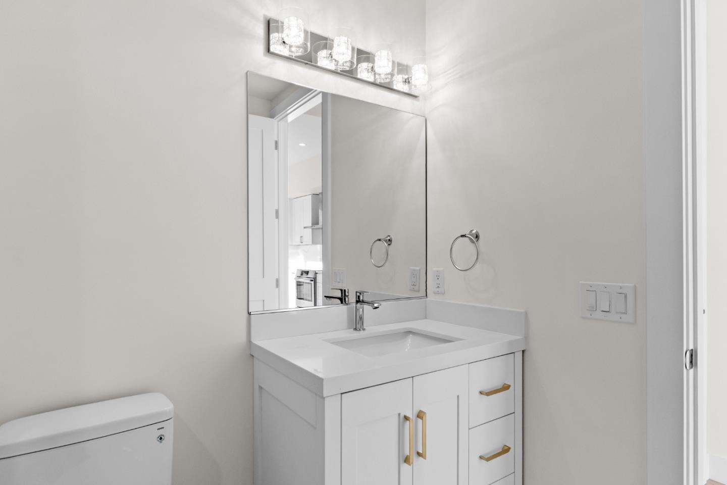 Detail Gallery Image 12 of 31 For 4115 El Camino Real #224,  Palo Alto,  CA 94306 - 1 Beds | 1 Baths