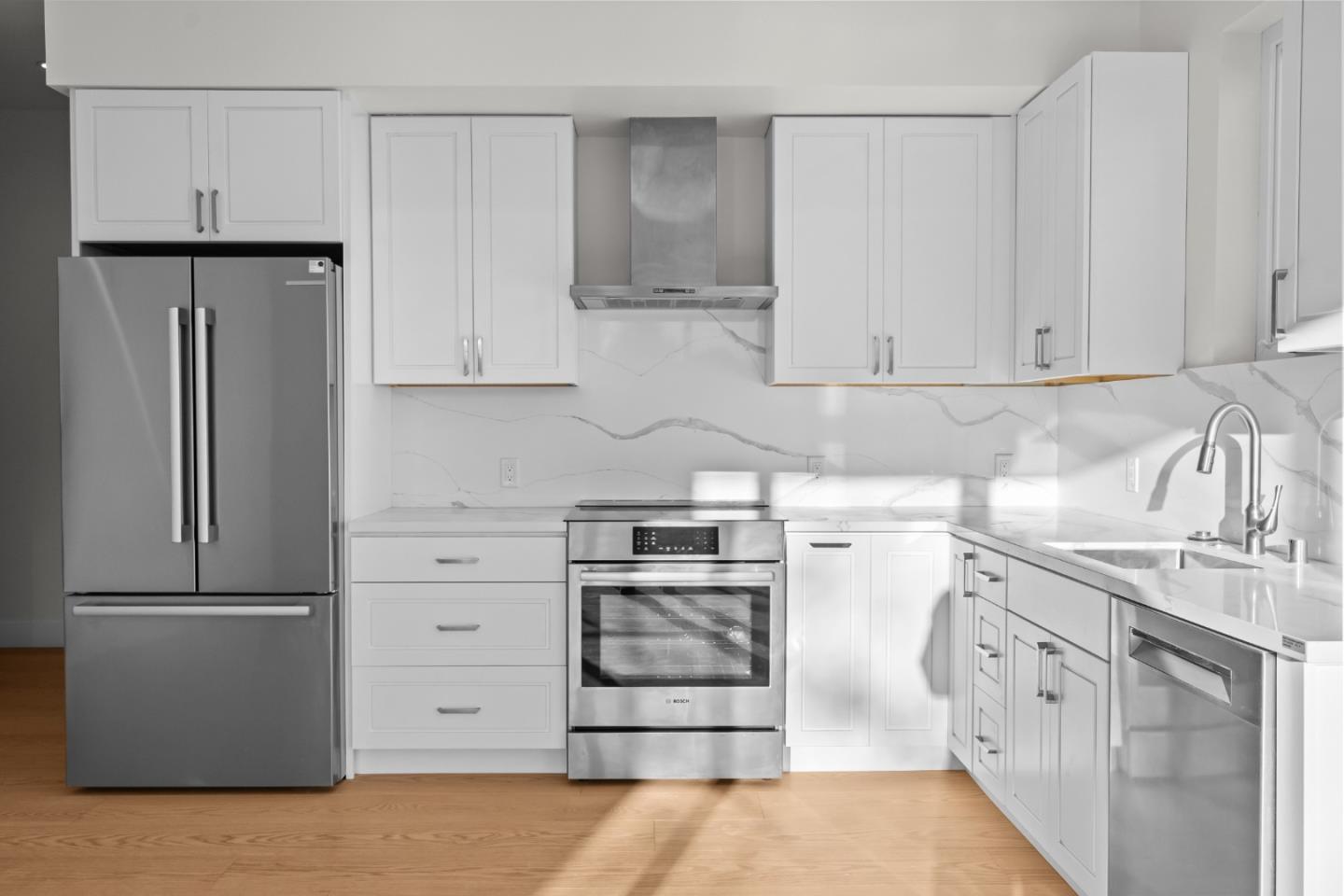 Detail Gallery Image 3 of 31 For 4115 El Camino Real #224,  Palo Alto,  CA 94306 - 1 Beds | 1 Baths