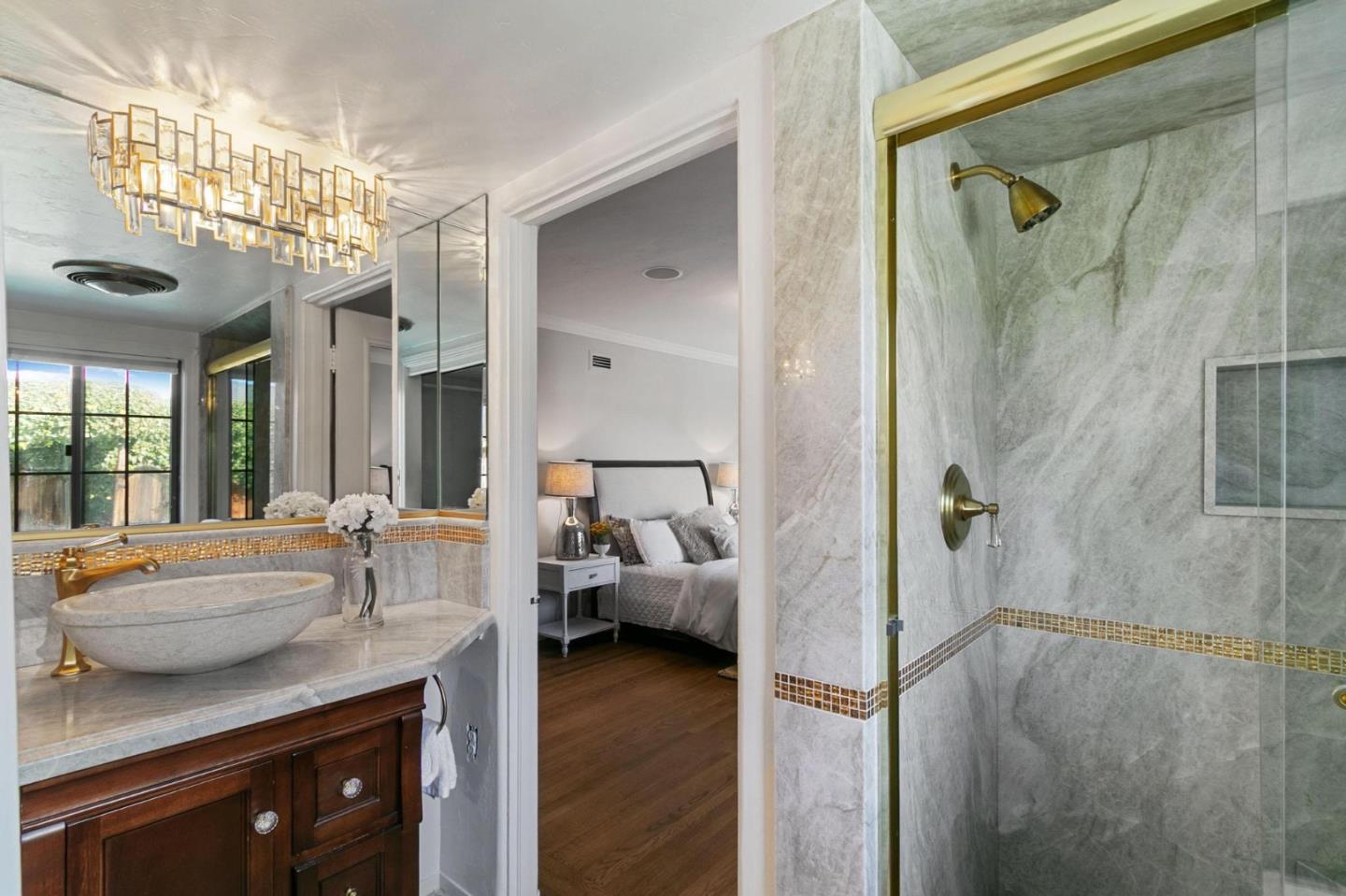 Detail Gallery Image 19 of 24 For 2084 Saint Francis Way, San Carlos,  CA 94070 - 3 Beds | 2/1 Baths