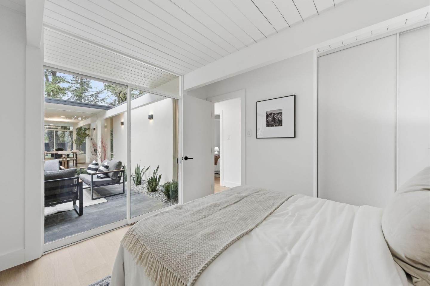 Detail Gallery Image 30 of 42 For 1907 Ticonderoga Dr, San Mateo,  CA 94402 - 4 Beds | 2/1 Baths