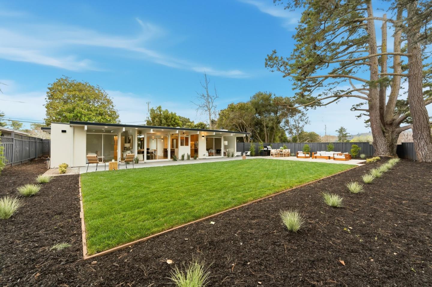 Detail Gallery Image 41 of 42 For 1907 Ticonderoga Dr, San Mateo,  CA 94402 - 4 Beds | 2/1 Baths