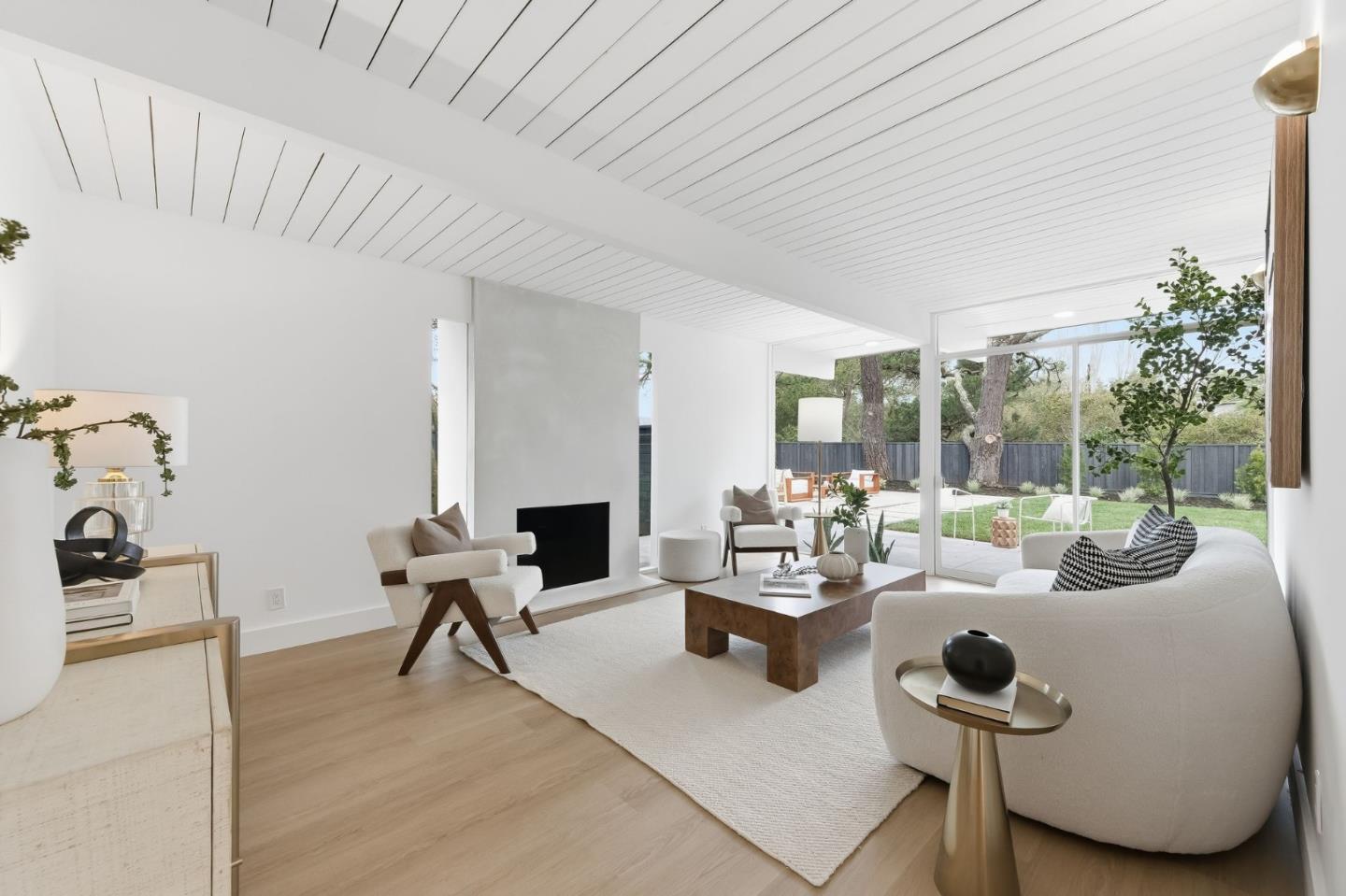 Detail Gallery Image 8 of 42 For 1907 Ticonderoga Dr, San Mateo,  CA 94402 - 4 Beds | 2/1 Baths