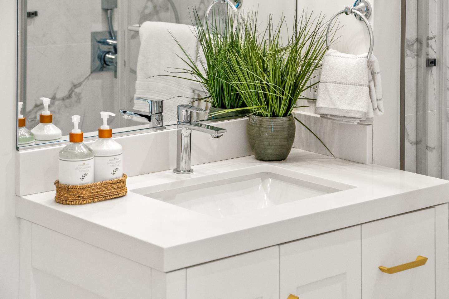 Detail Gallery Image 5 of 17 For 4115 El Camino Real #222,  Palo Alto,  CA 94306 - 1 Beds | 1 Baths