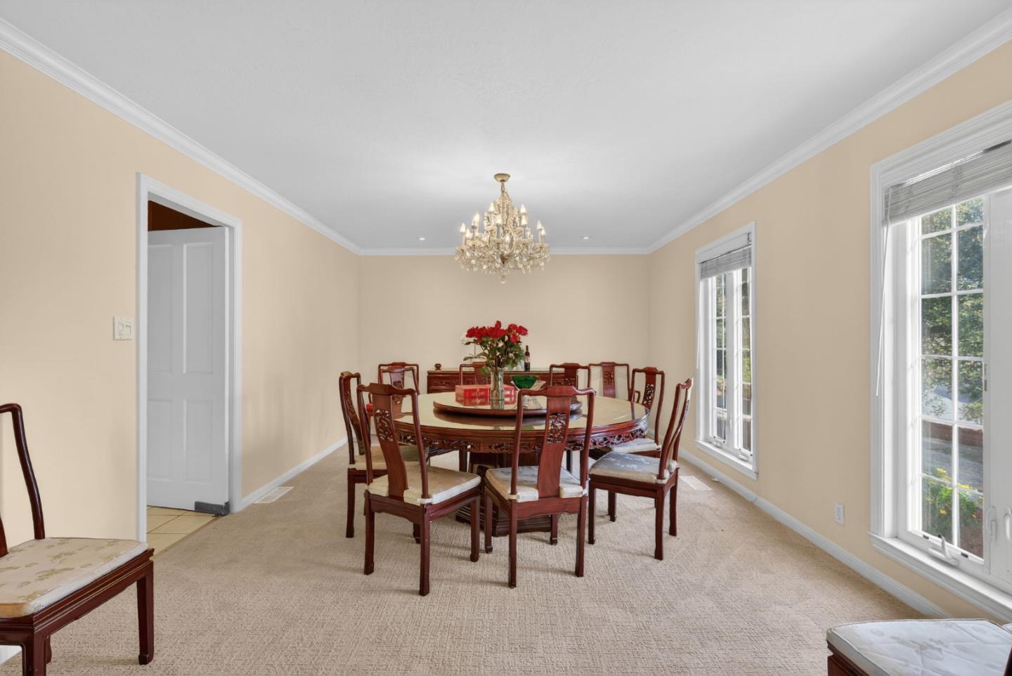 Detail Gallery Image 13 of 70 For 746 Jacaranda Cir, Hillsborough,  CA 94010 - 6 Beds | 5/1 Baths