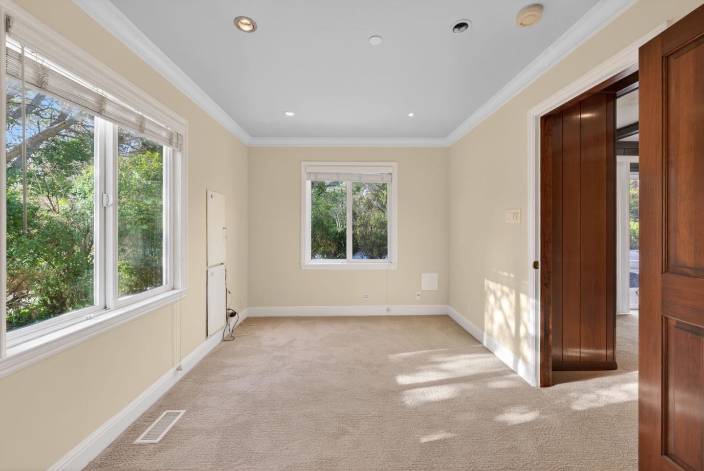 Detail Gallery Image 27 of 70 For 746 Jacaranda Cir, Hillsborough,  CA 94010 - 6 Beds | 5/1 Baths