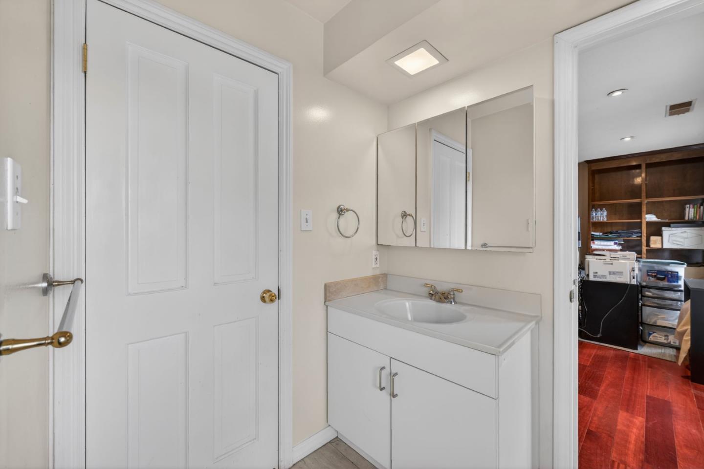 Detail Gallery Image 55 of 70 For 746 Jacaranda Cir, Hillsborough,  CA 94010 - 6 Beds | 5/1 Baths