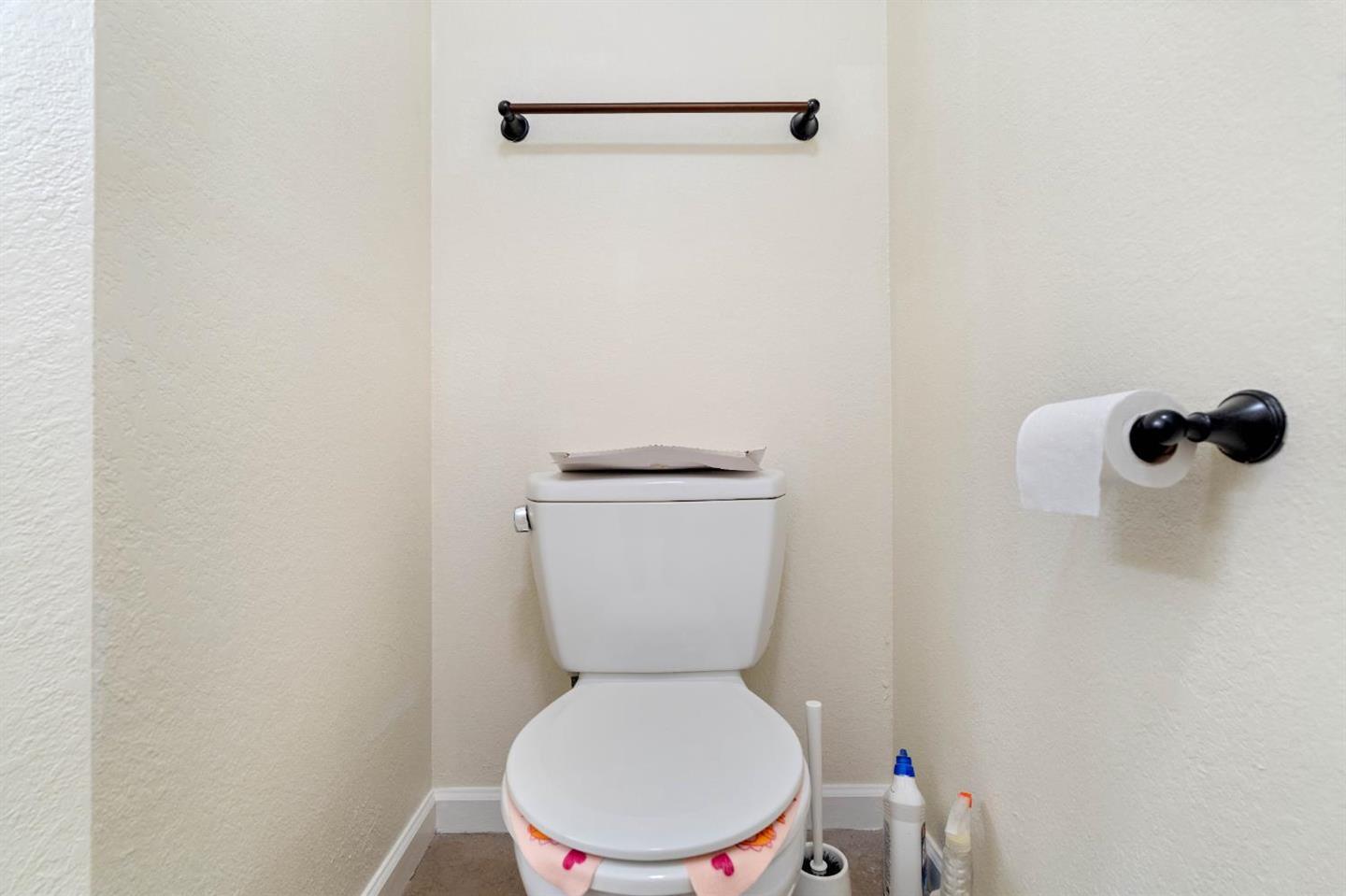 Detail Gallery Image 15 of 41 For 311 Shoreline Dr, Pittsburg,  CA 94565 - 3 Beds | 2/1 Baths