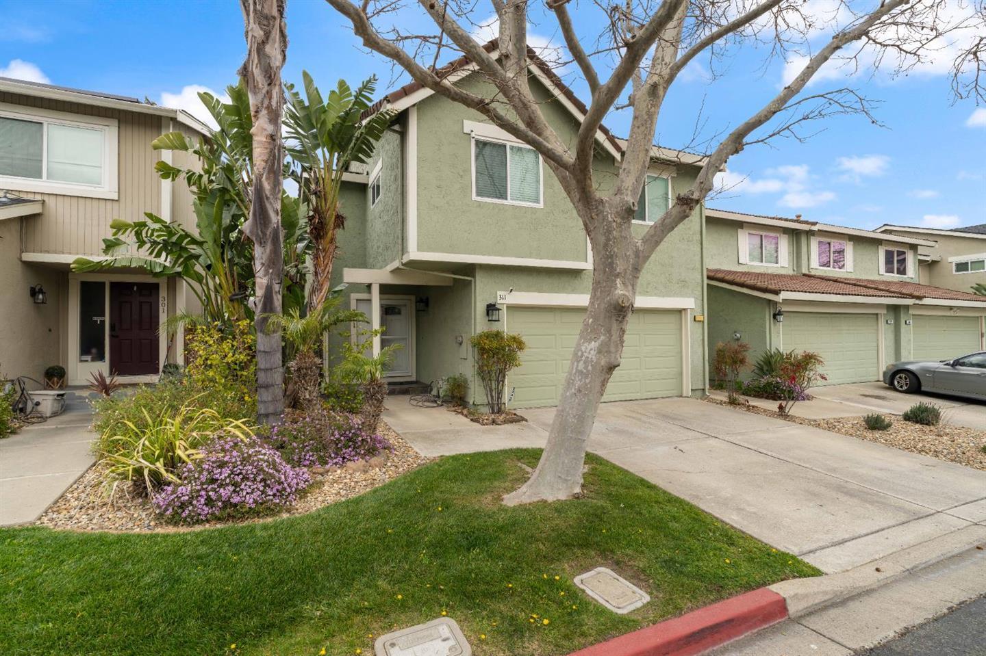 Detail Gallery Image 2 of 41 For 311 Shoreline Dr, Pittsburg,  CA 94565 - 3 Beds | 2/1 Baths