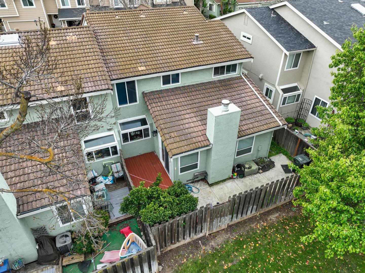 Detail Gallery Image 34 of 41 For 311 Shoreline Dr, Pittsburg,  CA 94565 - 3 Beds | 2/1 Baths