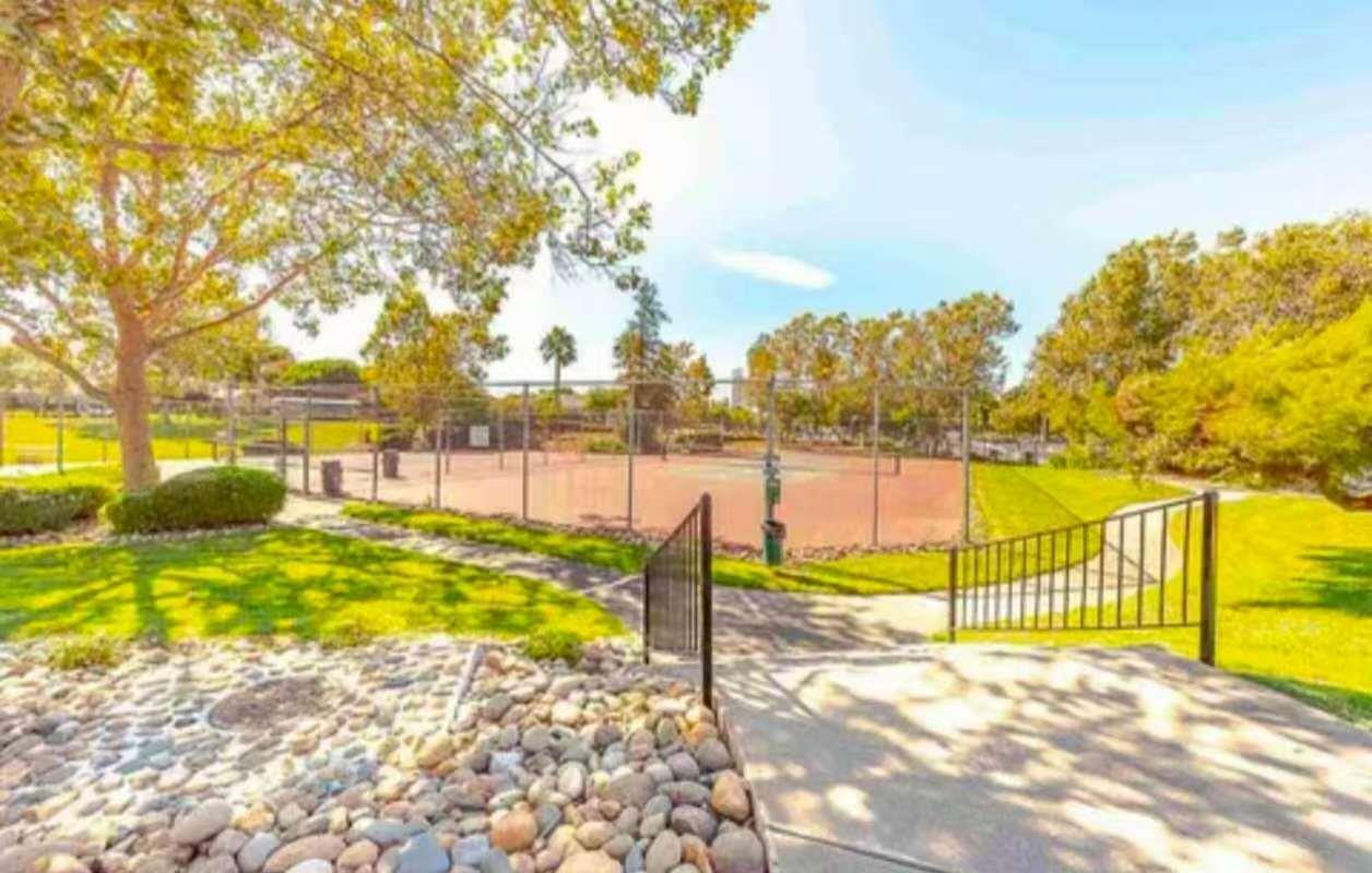 Detail Gallery Image 40 of 41 For 311 Shoreline Dr, Pittsburg,  CA 94565 - 3 Beds | 2/1 Baths