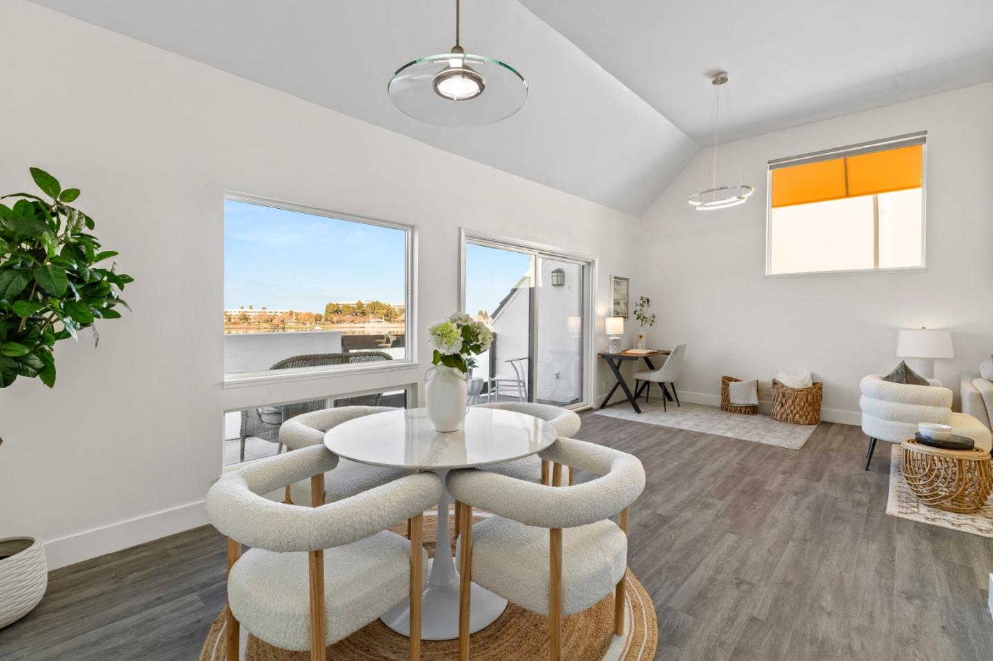 Detail Gallery Image 16 of 28 For 614 Portofino Ln, Foster City,  CA 94404 - 2 Beds | 2 Baths