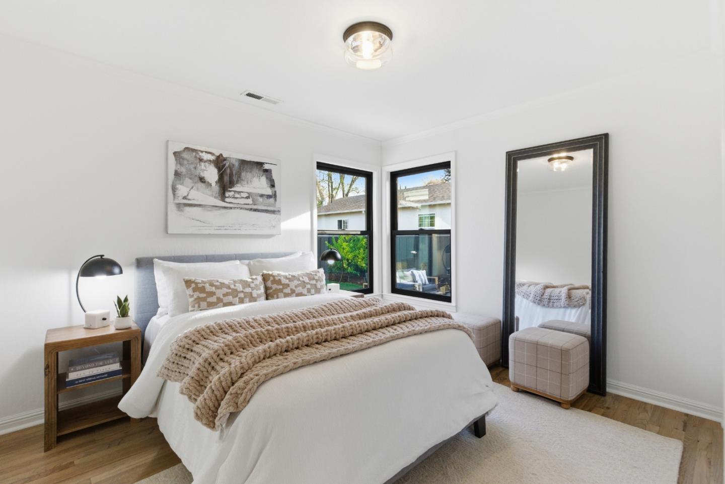 Detail Gallery Image 27 of 56 For 1120 17th Ave, Redwood City,  CA 94063 - 3 Beds | 2 Baths