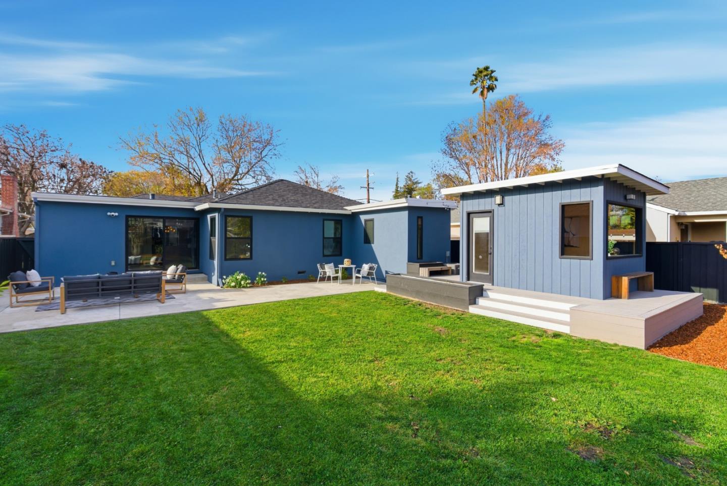 Detail Gallery Image 36 of 56 For 1120 17th Ave, Redwood City,  CA 94063 - 3 Beds | 2 Baths