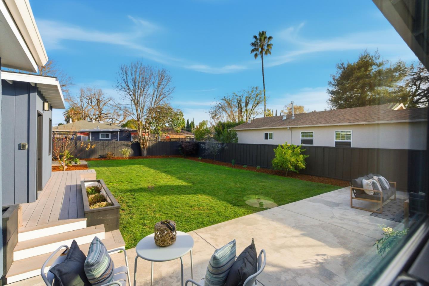 Detail Gallery Image 40 of 56 For 1120 17th Ave, Redwood City,  CA 94063 - 3 Beds | 2 Baths