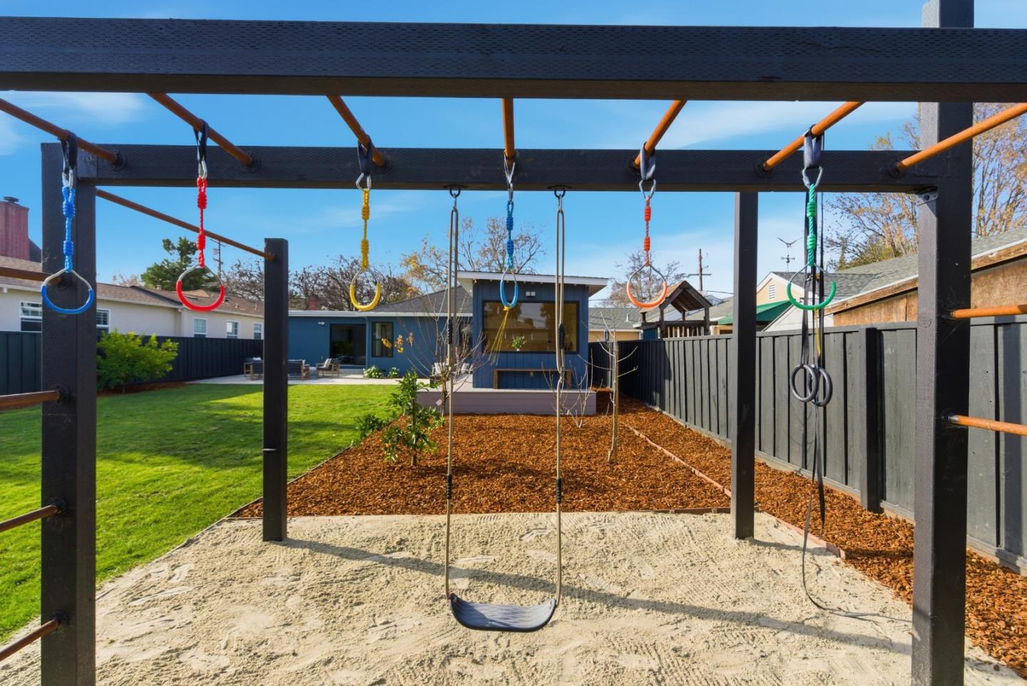 Detail Gallery Image 43 of 56 For 1120 17th Ave, Redwood City,  CA 94063 - 3 Beds | 2 Baths