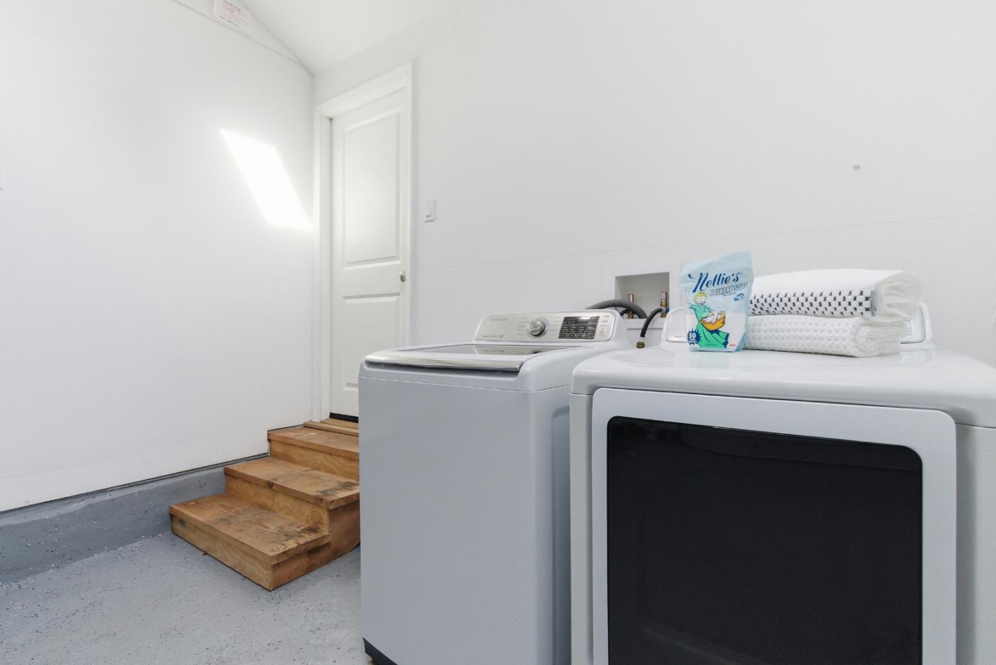 Detail Gallery Image 47 of 56 For 1120 17th Ave, Redwood City,  CA 94063 - 3 Beds | 2 Baths