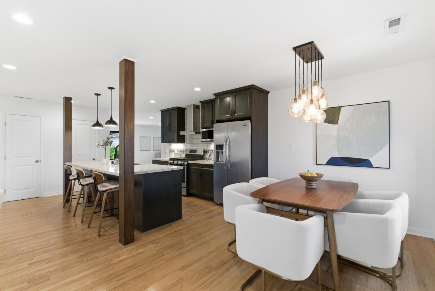 Detail Gallery Image 9 of 56 For 1120 17th Ave, Redwood City,  CA 94063 - 3 Beds | 2 Baths