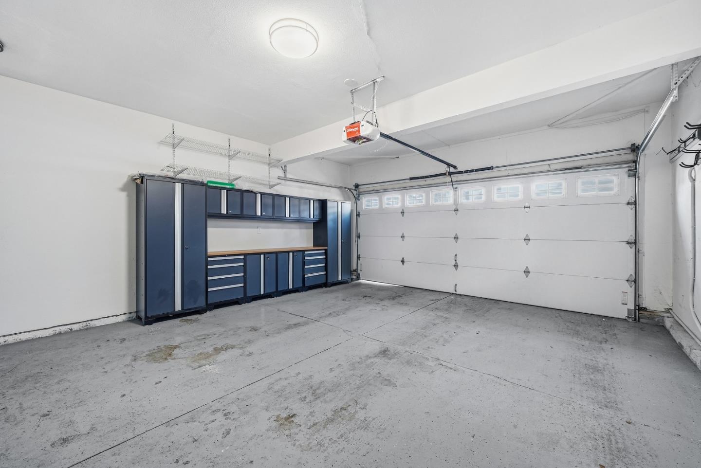 Detail Gallery Image 28 of 38 For 950 Boranda Ave #12,  Mountain View,  CA 94040 - 3 Beds | 2/1 Baths