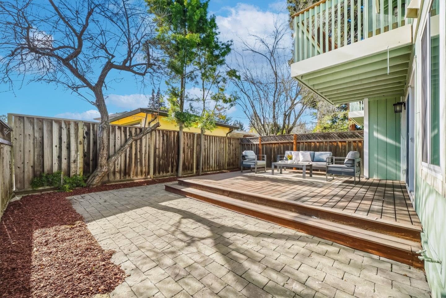 Detail Gallery Image 30 of 38 For 950 Boranda Ave #12,  Mountain View,  CA 94040 - 3 Beds | 2/1 Baths