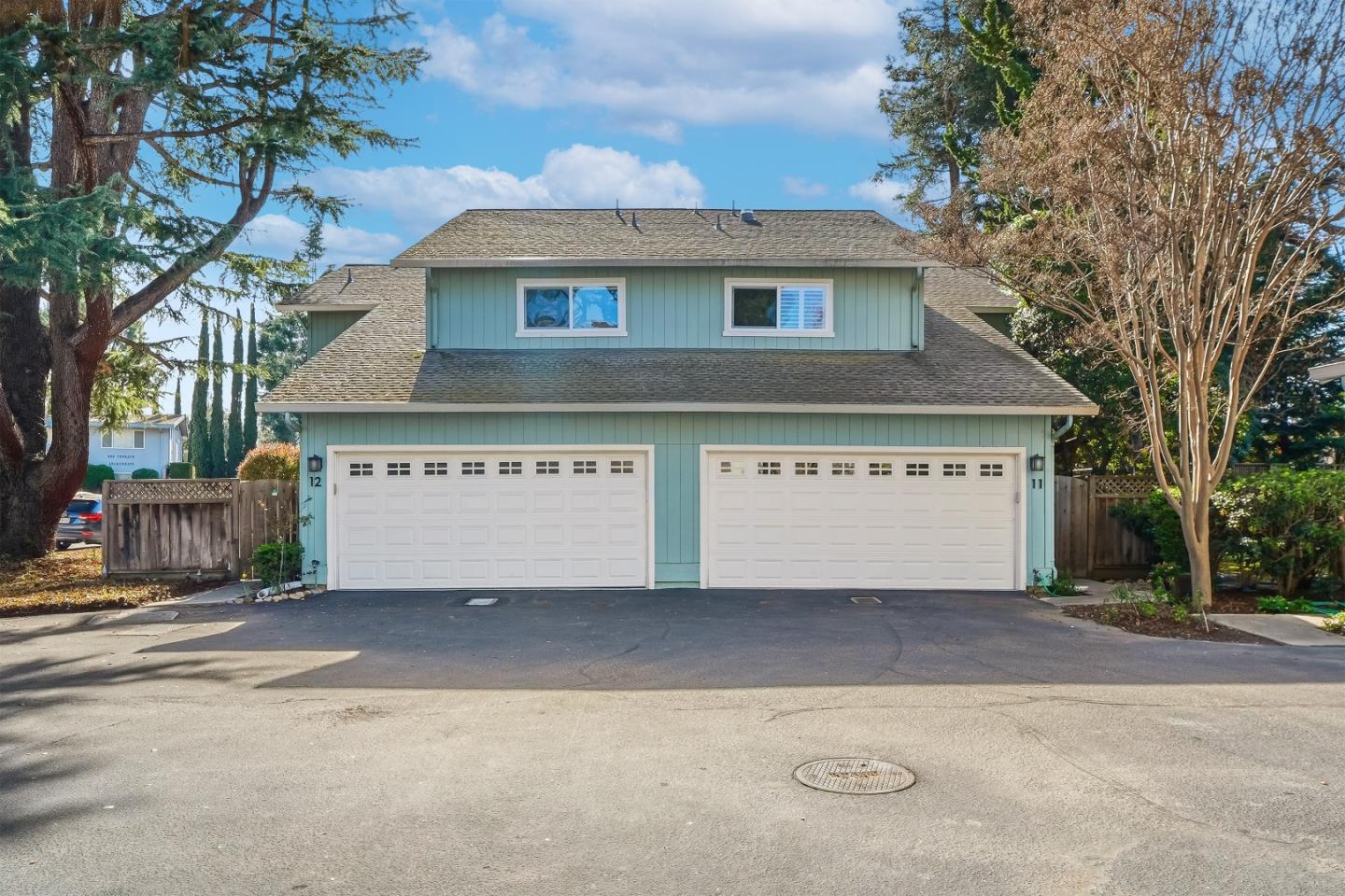 Detail Gallery Image 31 of 38 For 950 Boranda Ave #12,  Mountain View,  CA 94040 - 3 Beds | 2/1 Baths