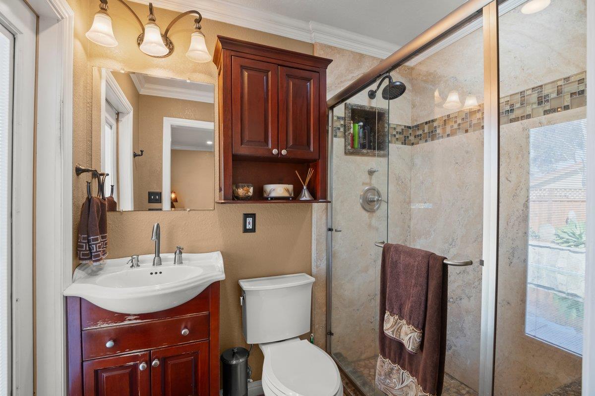 Detail Gallery Image 10 of 16 For 2901 Mark Ave, Santa Clara,  CA 95051 - 3 Beds | 2 Baths