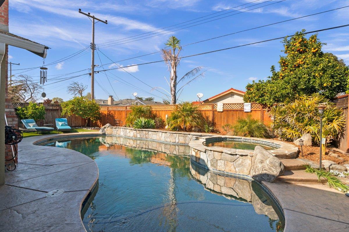 Detail Gallery Image 13 of 16 For 2901 Mark Ave, Santa Clara,  CA 95051 - 3 Beds | 2 Baths