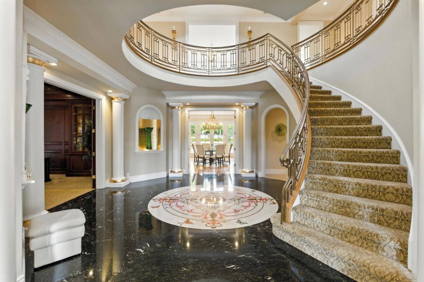 Detail Gallery Image 10 of 43 For 90 Broadacres Rd, Atherton,  CA 94027 - 6 Beds | 6/2 Baths