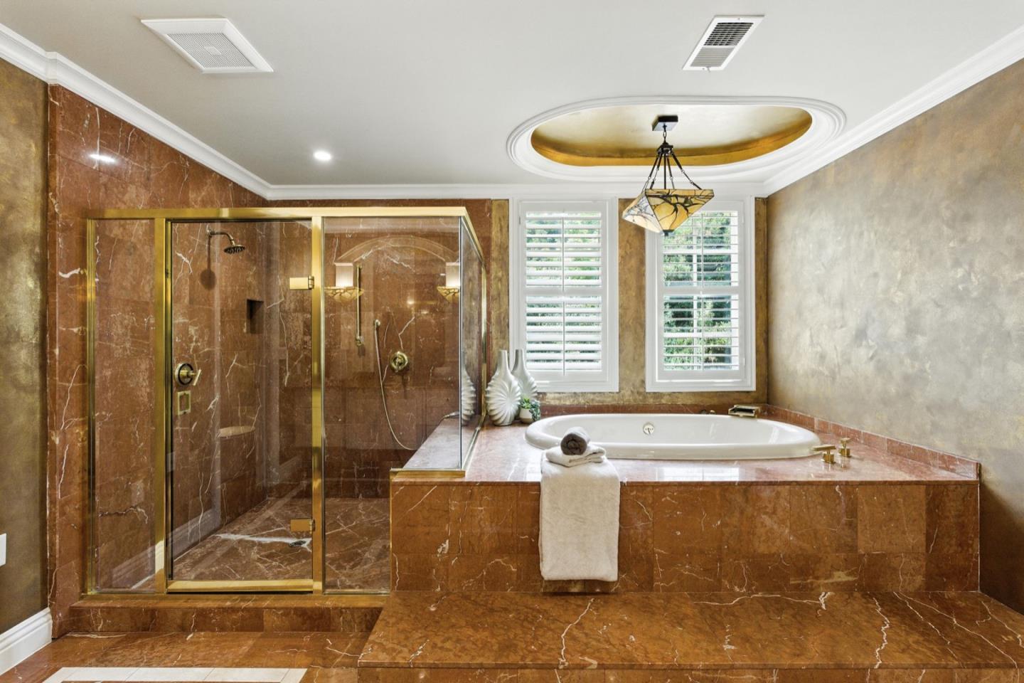 Detail Gallery Image 36 of 43 For 90 Broadacres Rd, Atherton,  CA 94027 - 6 Beds | 6/2 Baths