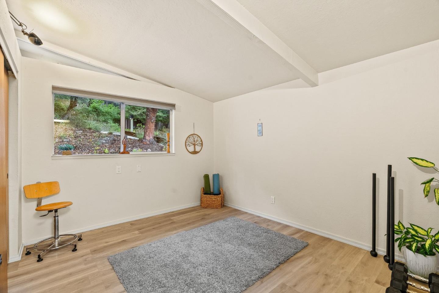 Detail Gallery Image 24 of 50 For 111 Ponderosa Dr, Santa Cruz,  CA 95060 - 4 Beds | 2/1 Baths