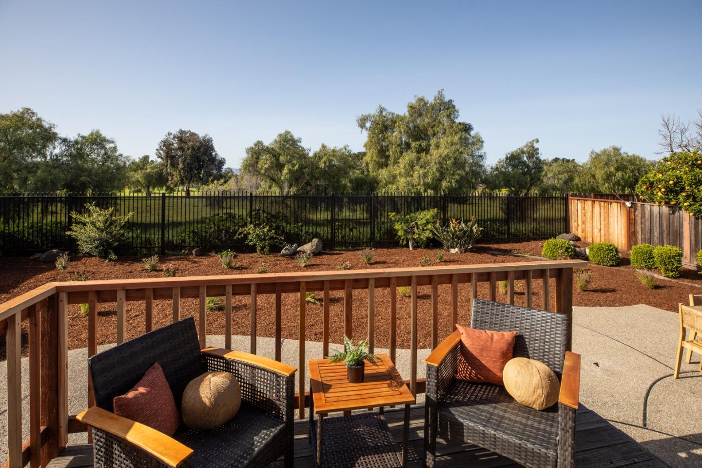 Detail Gallery Image 29 of 41 For 933 Foxridge Way, San Jose,  CA 95133 - 4 Beds | 3 Baths