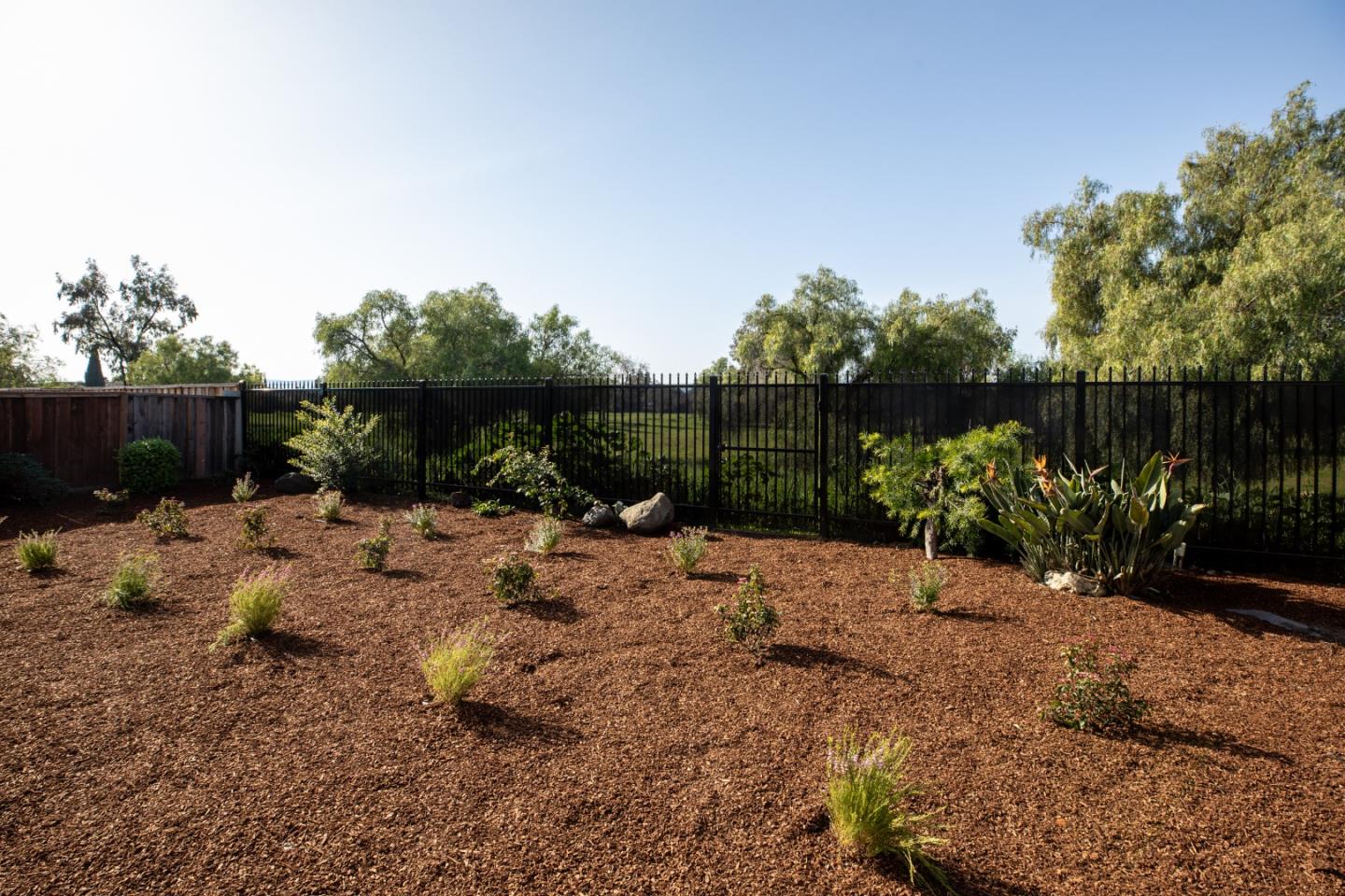 Detail Gallery Image 31 of 41 For 933 Foxridge Way, San Jose,  CA 95133 - 4 Beds | 3 Baths