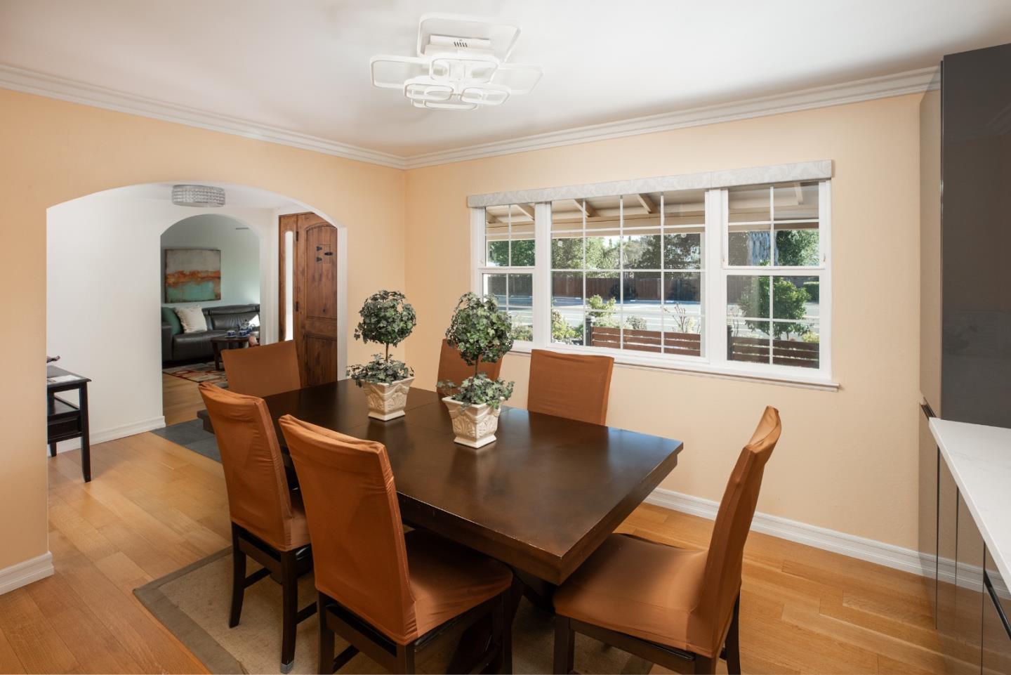 Detail Gallery Image 10 of 34 For 6139 Meridian (Quiet Side) Ave, San Jose,  CA 95120 - 4 Beds | 2 Baths