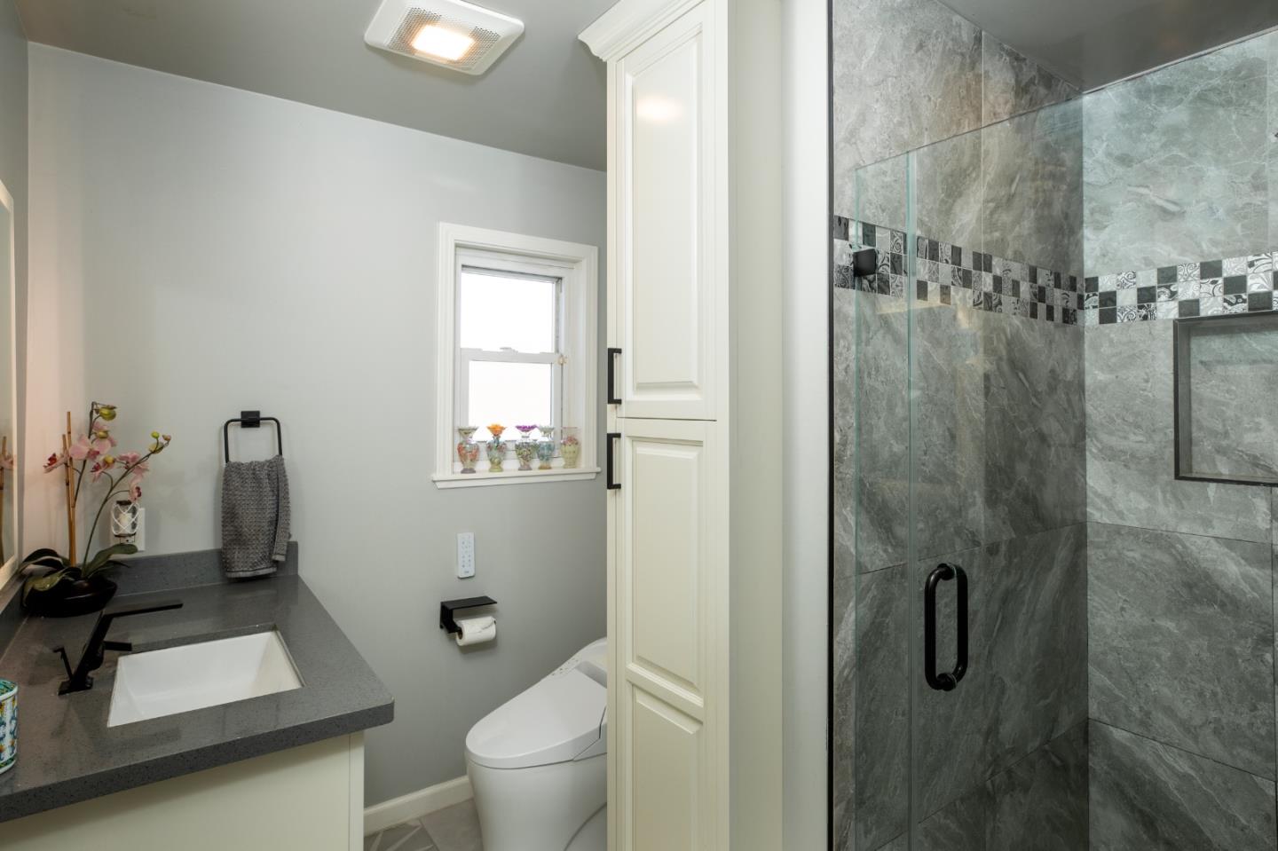 Detail Gallery Image 23 of 34 For 6139 Meridian (Quiet Side) Ave, San Jose,  CA 95120 - 4 Beds | 2 Baths